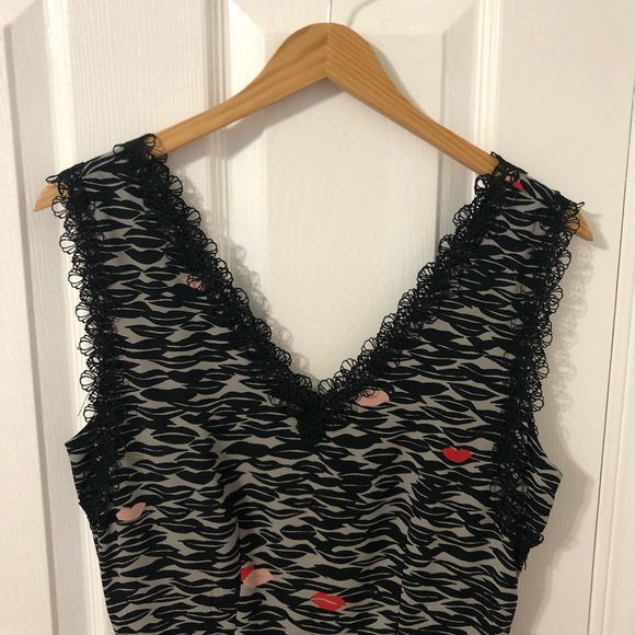 RW&CO chic printed dress - Picture 2 of 5